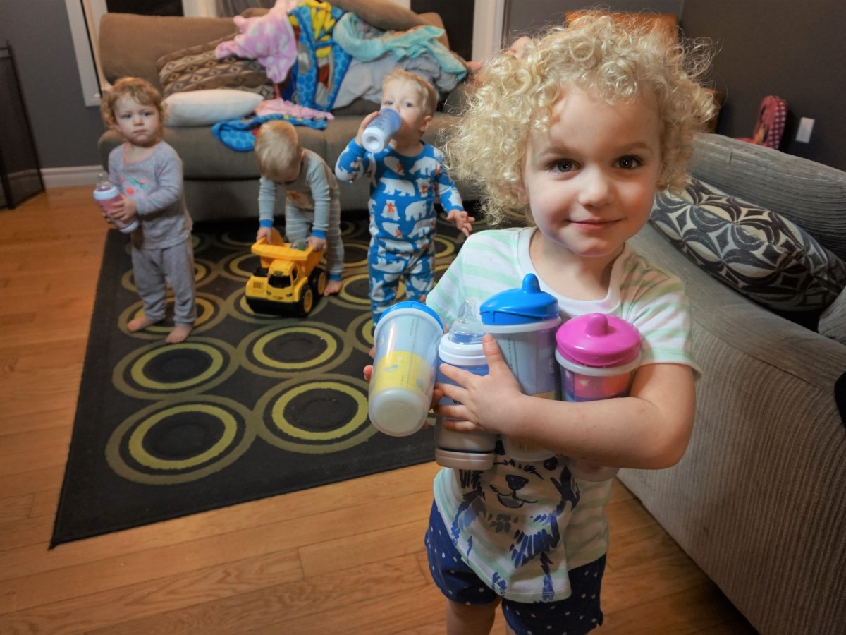 A Helping Hand When Nursing Triplets #ForBetterBeginnings #PlaytexMoms